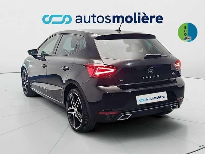 Usado Seat Ibiza FR 90 CV (66 kW) 2019 Negro Utilitario