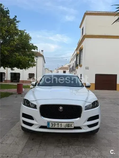 Usado Jaguar F-Pace Pure 180 CV (132 kW) 2017 Blanco SUV
