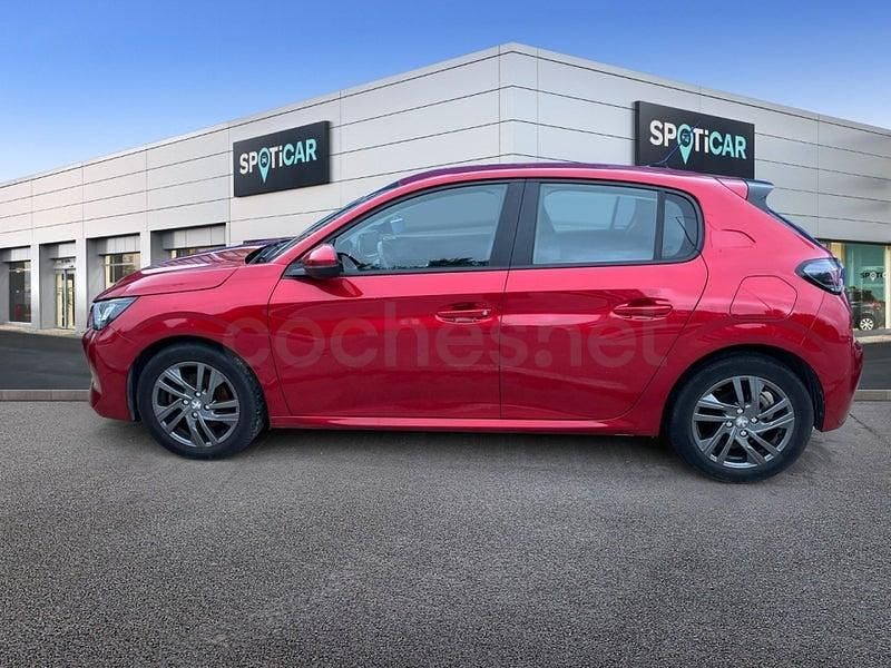 Usado Peugeot 208 Active 100 CV (73 kW) 2021 Rojo Utilitario