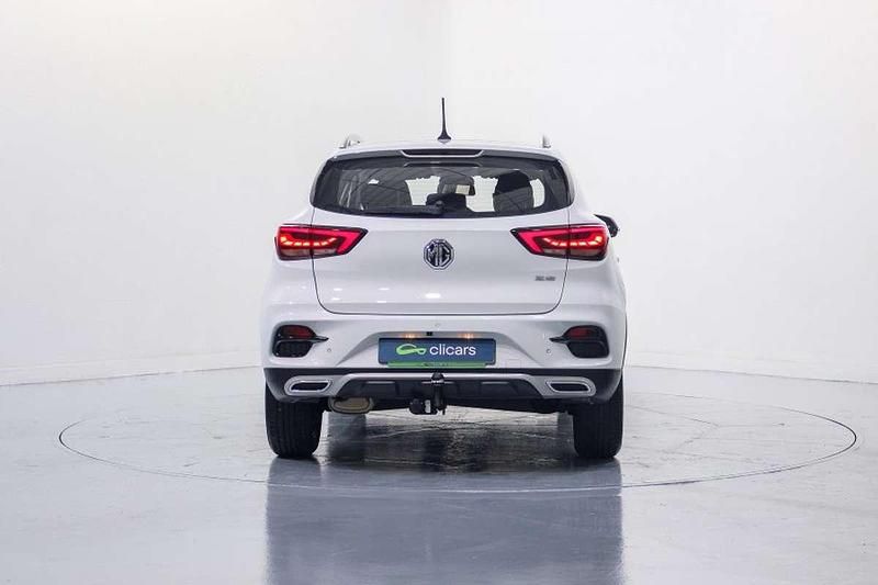 Usado MG ZS Luxury 106 CV (77 kW) 2024 Blanco SUV