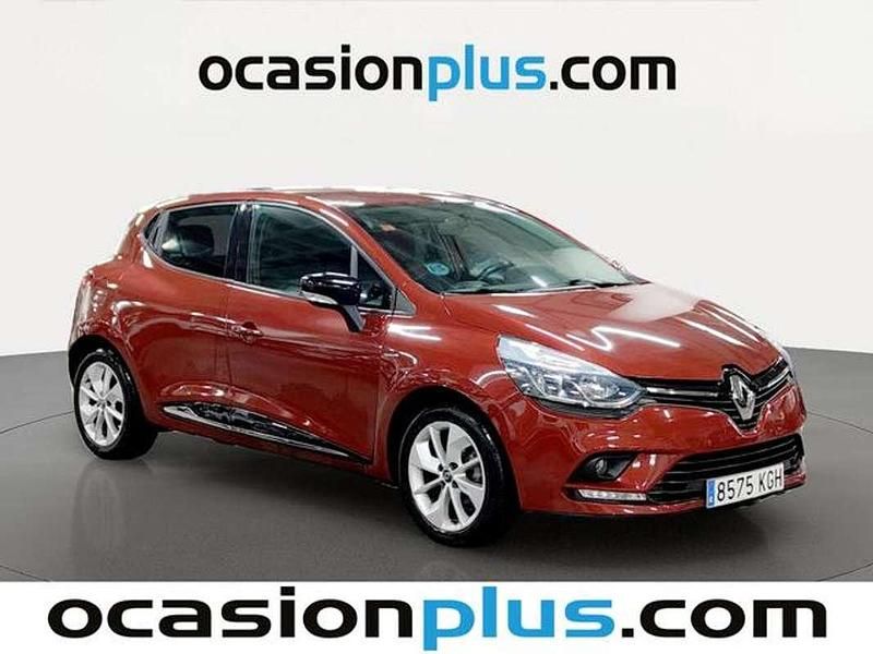 Usado Renault Clio IV LIMITED 90 CV (66 kW) 2017 Rojo Utilitario