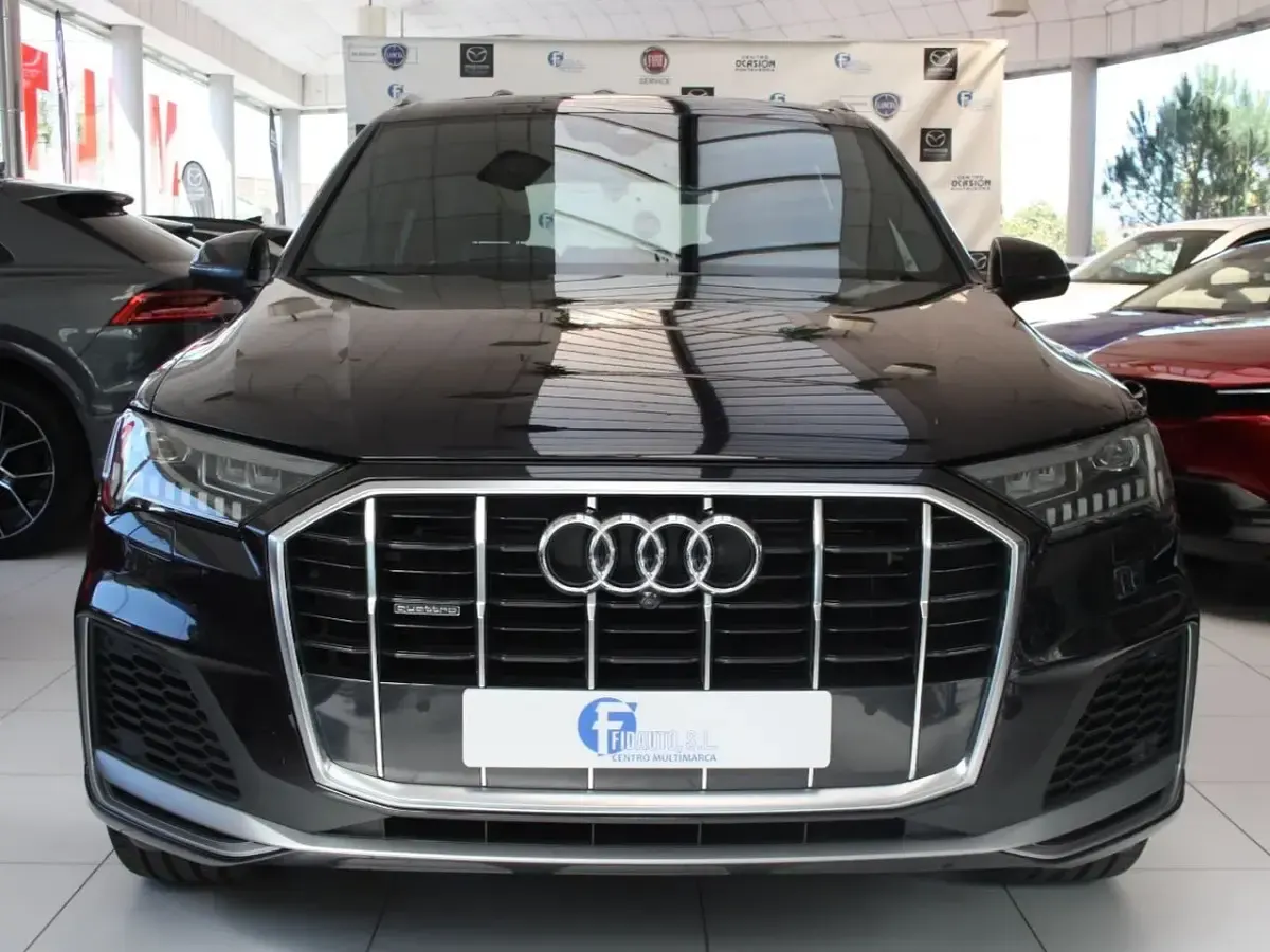 Usado Audi Q7 S-Line 286 CV (210 kW) 2020 Negro SUV