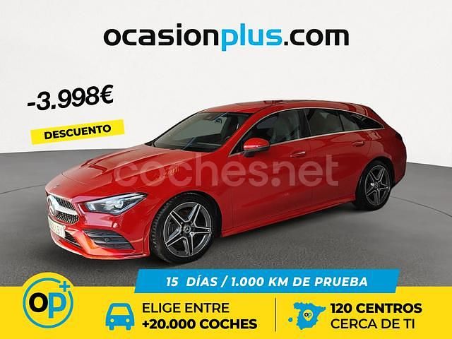 Rojo Usado 2019 Mercedes CLA220 Shooting Brake Familiar | 26.990 € (Precio justo) - Imagen 1/4