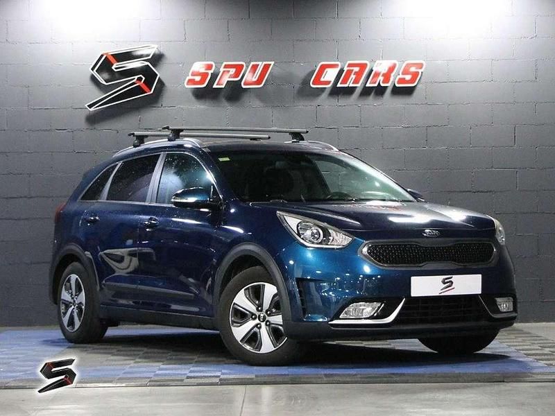 Używany Kia Niro 140 KM (102 kW) 2016 Niebieski SUV