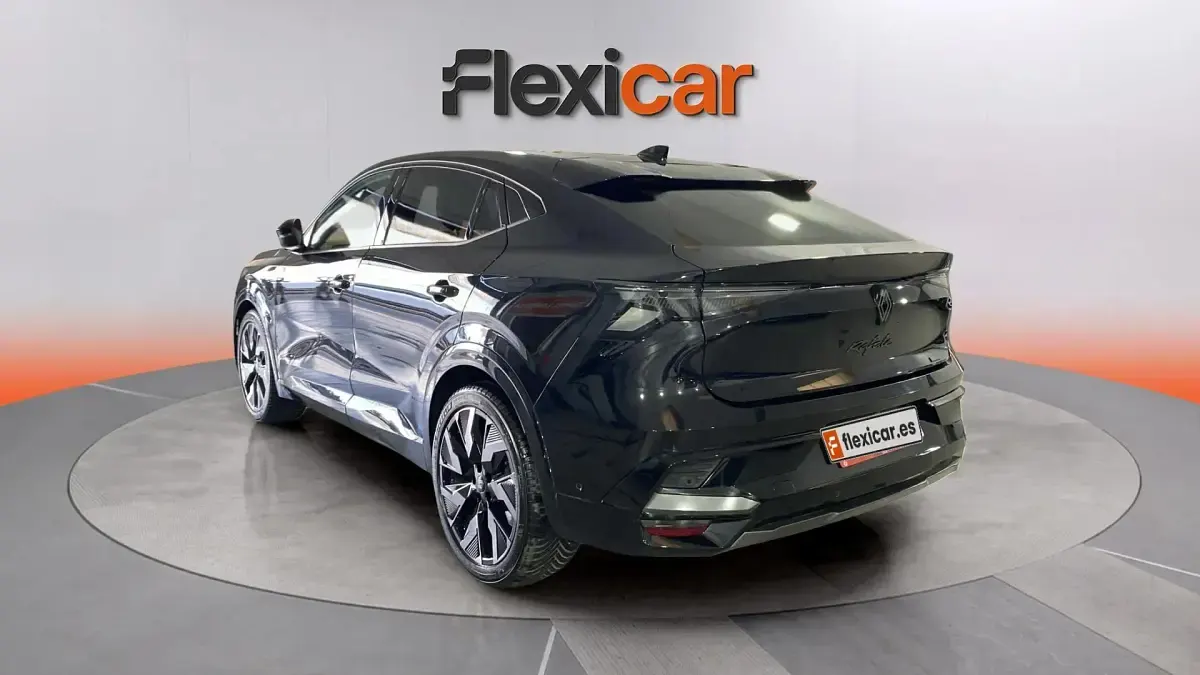 Usado Renault Rafale Esprit Alpine 200 CV (147 kW) 2024 Gris SUV