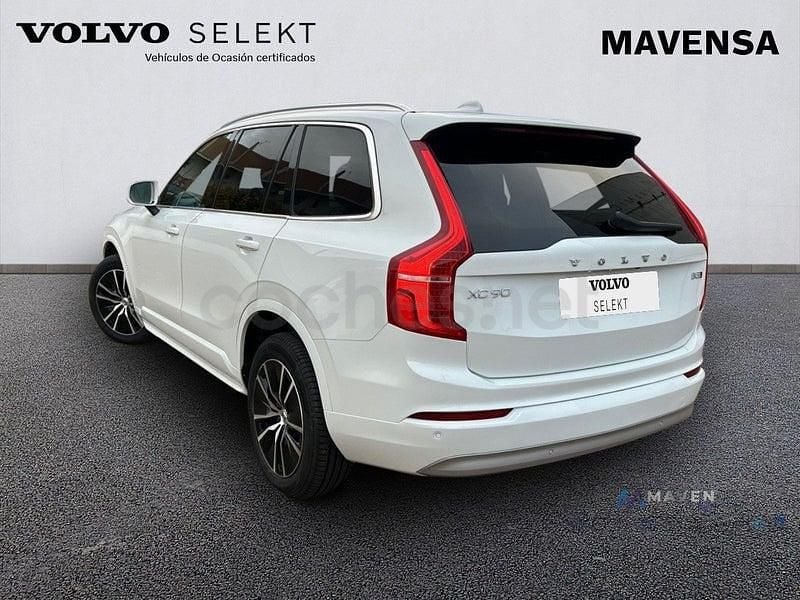 Usado Volvo XC90 Momentum 235 CV (172 kW) 2021 Blanco SUV