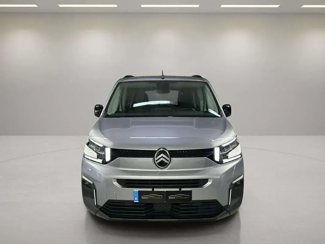 Usado Citroën e-Berlingo 102 CV (75 kW) 2025 Gris Monovolumen