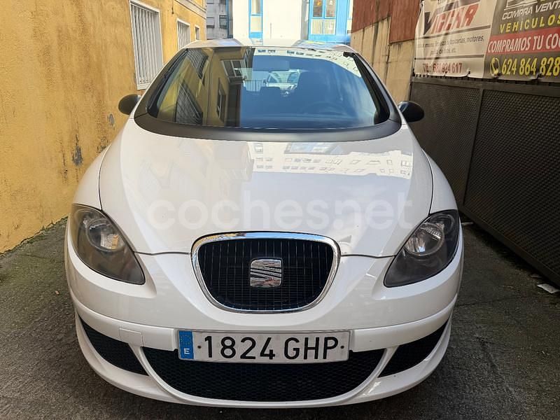 Blanco Usado 2008 Seat Altea Monovolumen | 4500 € (Precio justo) - Imagen 1/4