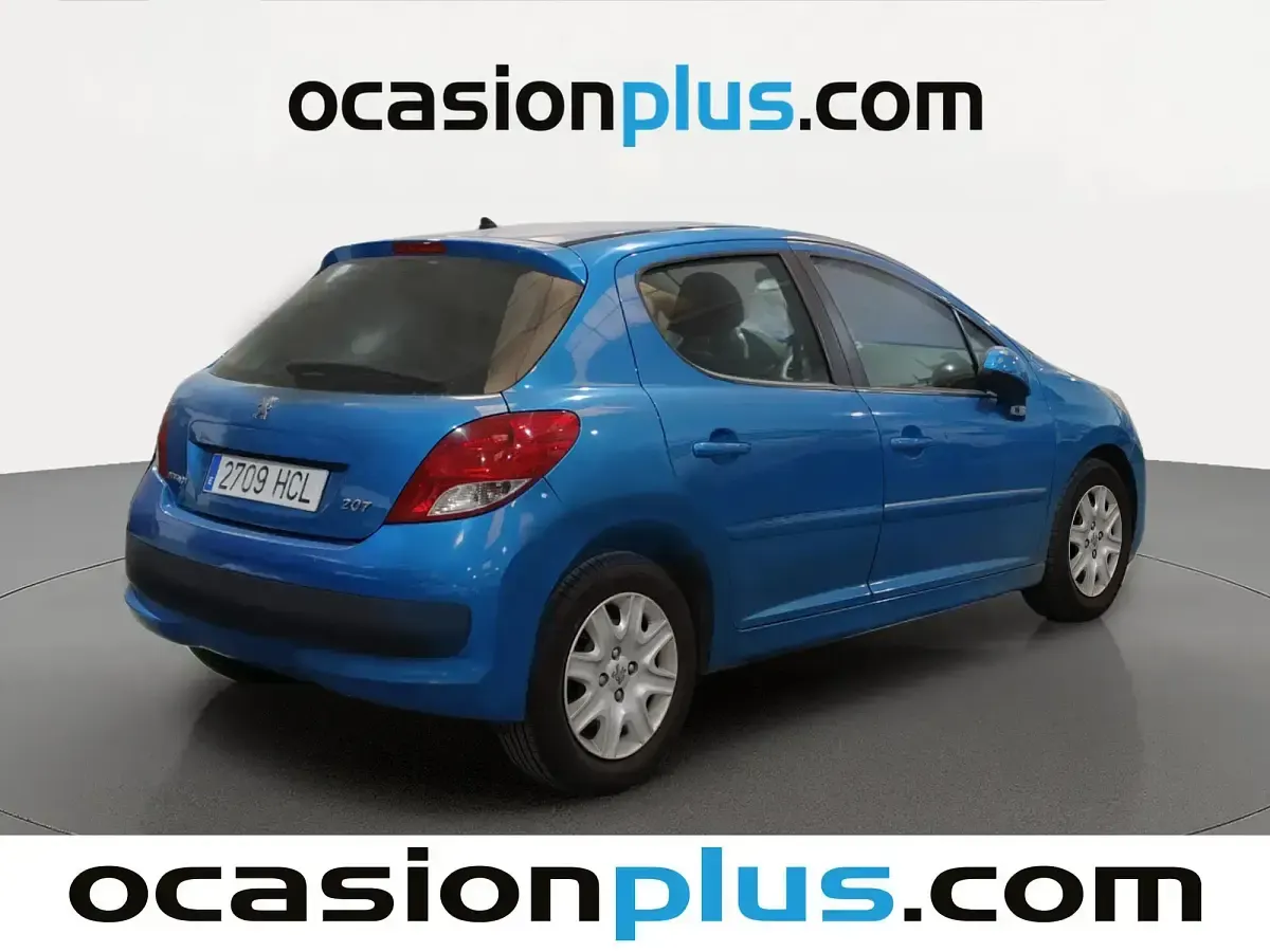 Usado Peugeot 207 Business-Line 70 CV (51 kW) 2011 Azul Utilitario