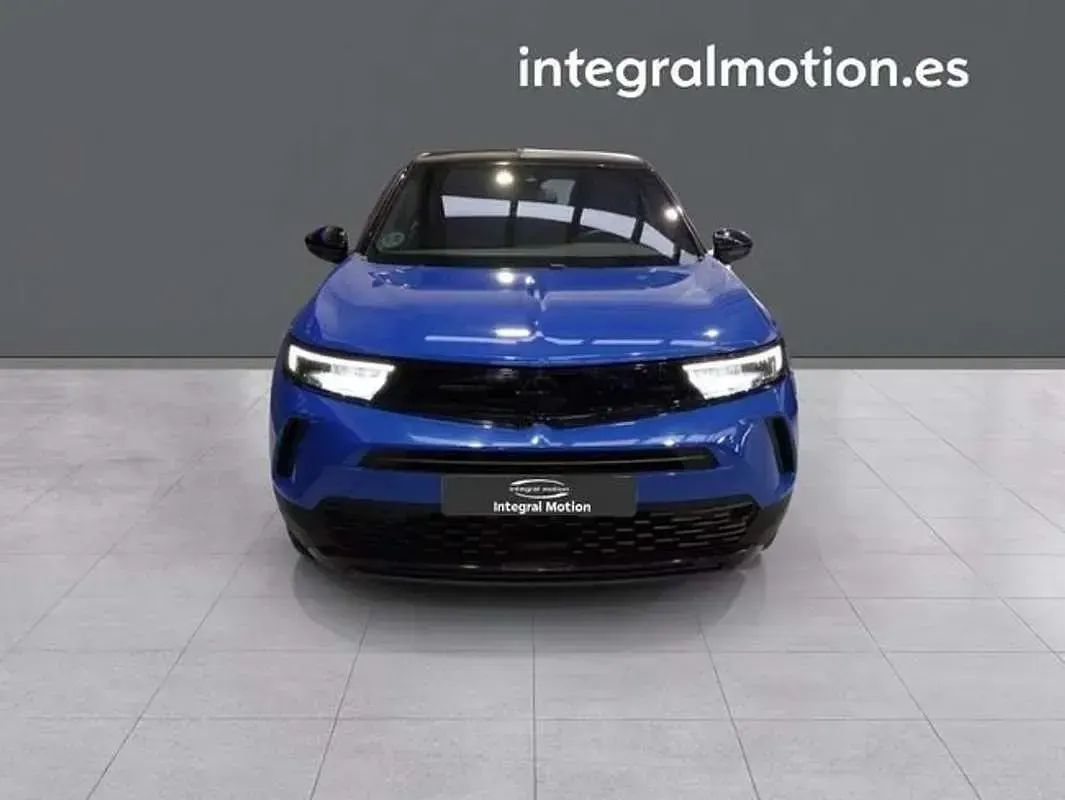 Usado Opel Mokka 110 CV (80 kW) 2023 Azul SUV