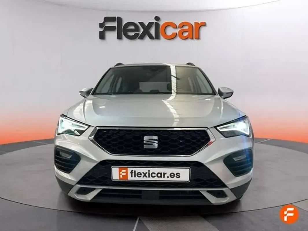 Usado Seat Ateca Style 150 CV (110 kW) 2023 Gris SUV