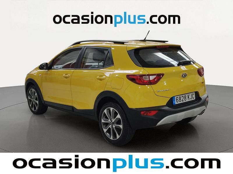 Usado Kia Stonic 110 CV (80 kW) 2018 Amarillo SUV