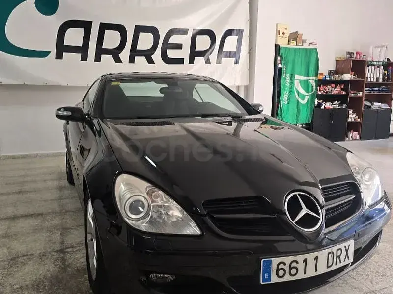 Usado Mercedes SLK200 163 CV (119 kW) 2005 Negro Descapotable