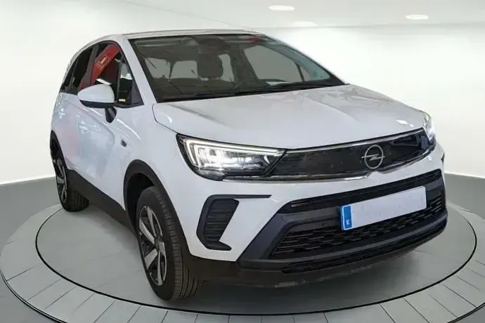 Usado Opel Crossland Edition 110 CV (80 kW) 2021 SUV