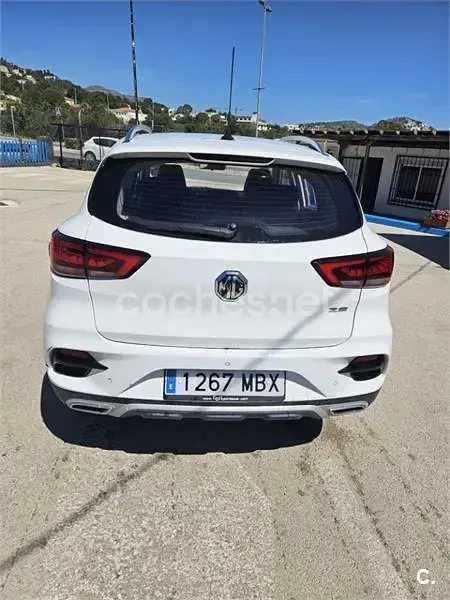 Usado MG ZS Comfort 106 CV (77 kW) 2022 Blanco SUV