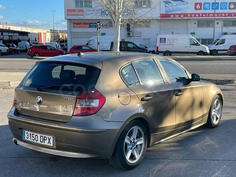 Usado BMW 118 129 CV (94 kW) 2005 Beige Utilitario