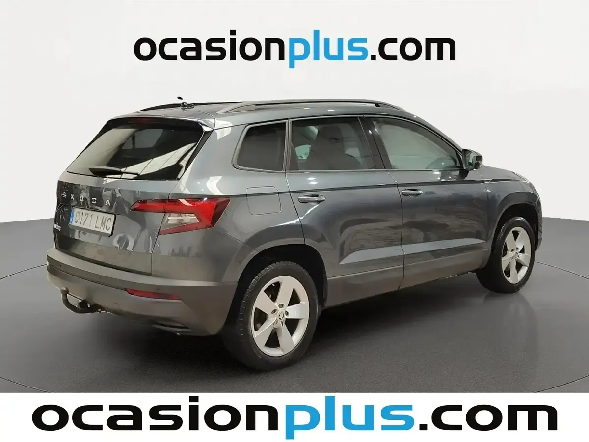Usado Skoda Karoq Ambition 150 CV (110 kW) 2020 Gris SUV