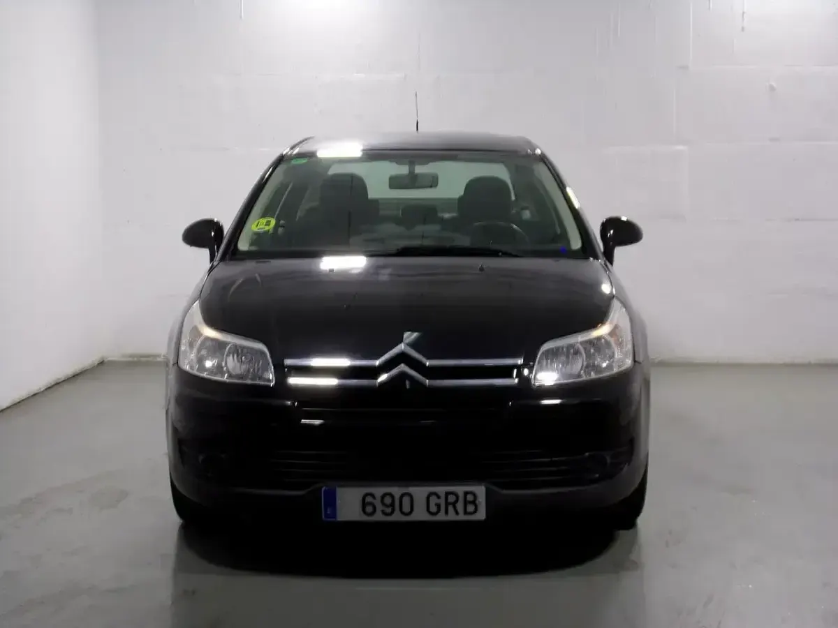 Usado Citroën C4 110 CV (80 kW) 2009 Negro Berlina