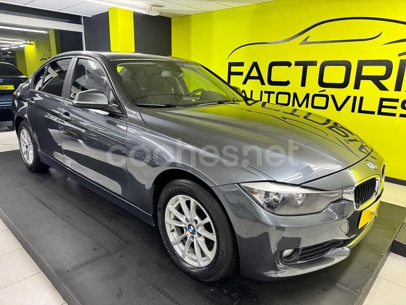 Gris / plata Usado 2012 BMW 316 Berlina | 14.490 € (Caro) - Imagen 1/4
