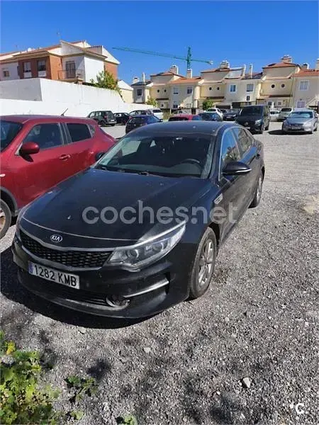 Usado Kia Optima 141 CV (103 kW) 2018 Negro Berlina