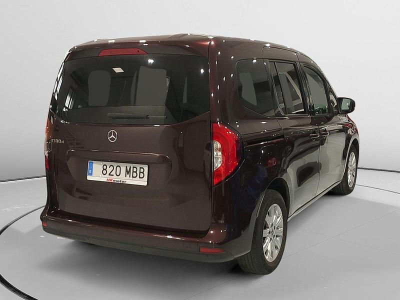 Usado Mercedes T180 Style 116 CV (85 kW) 2022 Otro Monovolumen
