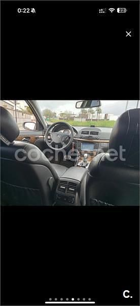 Usado Mercedes E280 Avantgarde 190 CV (139 kW) 2005 Beige Berlina