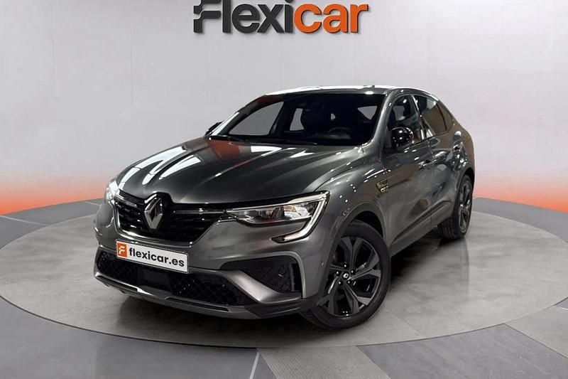 Usado Renault Arkana RS Line 145 CV (106 kW) 2021 Gris SUV