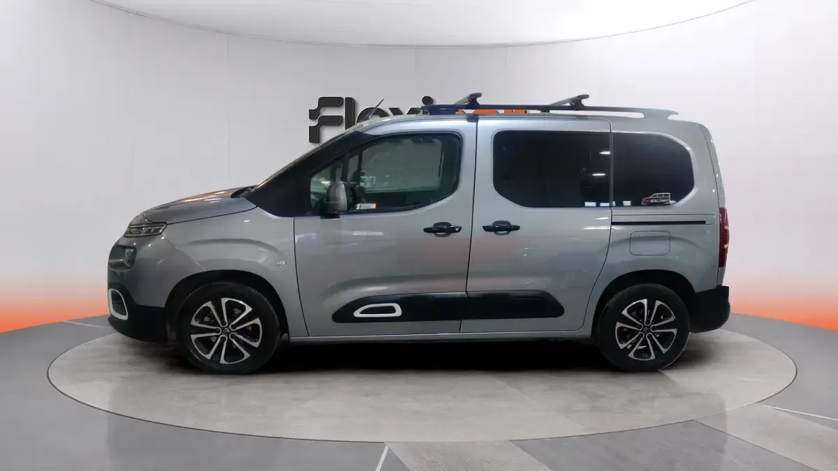 Usado Citroën Berlingo Feel 110 CV (80 kW) 2019 Gris Monovolumen