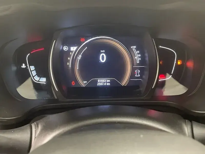 Usado Renault Kadjar Intens 140 CV (102 kW) 2019 Blanco SUV