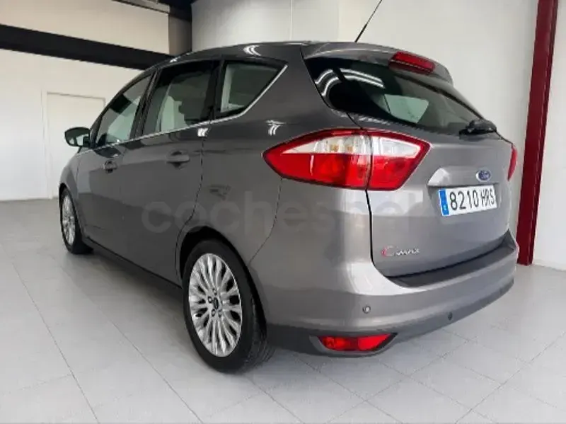 Usado Ford C-MAX Titanium 125 CV (91 kW) 2013 Beige Monovolumen