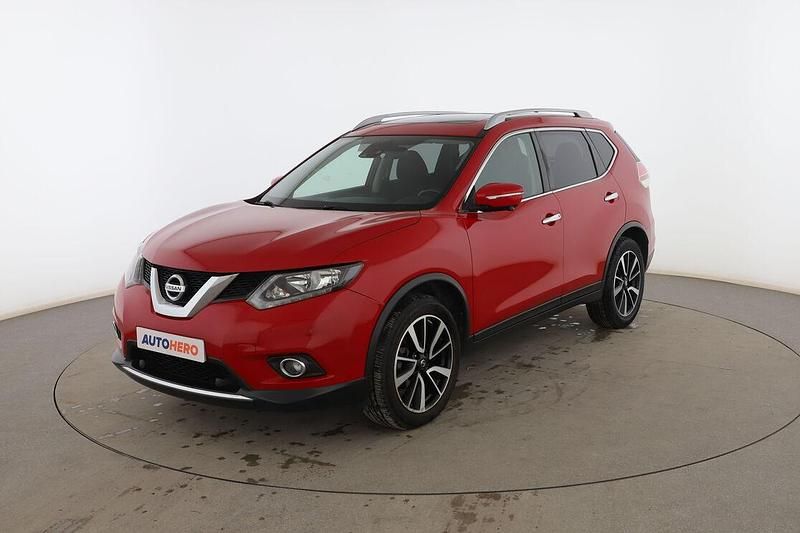 Usado Nissan X-Trail 360º 130 CV (95 kW) 2016 Rojo SUV