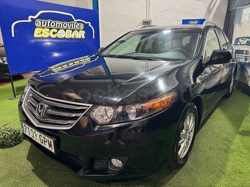 Usado Honda Accord Executive 150 CV (110 kW) 2009 Negro Familiar