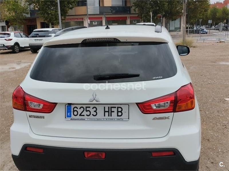 Blanco Usado 2011 Mitsubishi ASX Motion SUV | 10.200 € (Precio justo) - Imagen 1/4