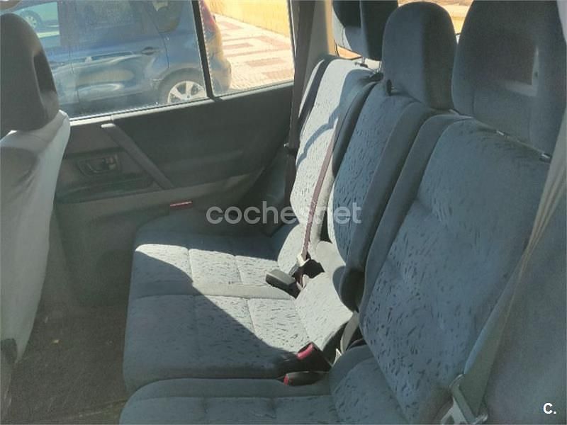 Usado Mitsubishi Montero 160 CV (117 kW) 2003 Gris / plata SUV