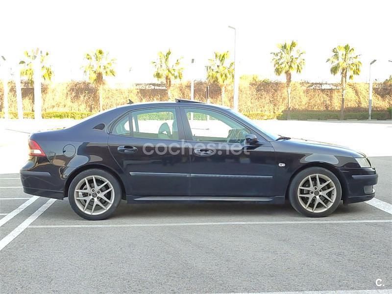 Usado Saab 9-3 Vector 150 CV (110 kW) 2006 Negro Berlina