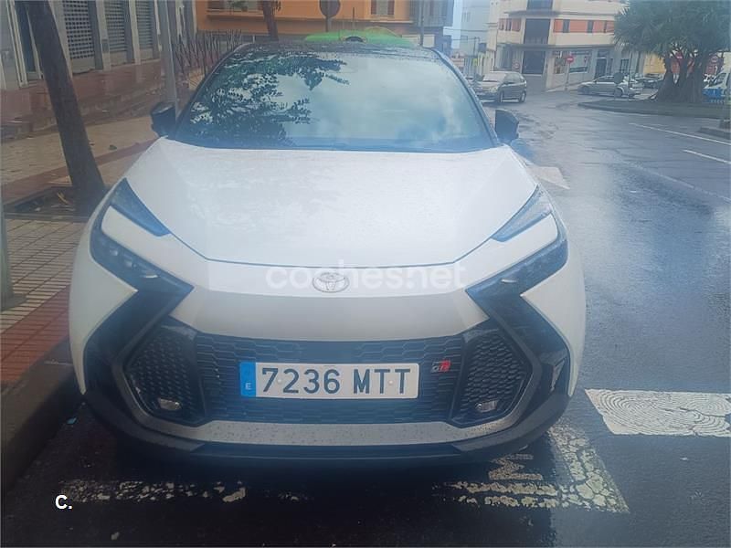 Usado Toyota C-HR Edition 223 CV (164 kW) 2024 Blanco SUV