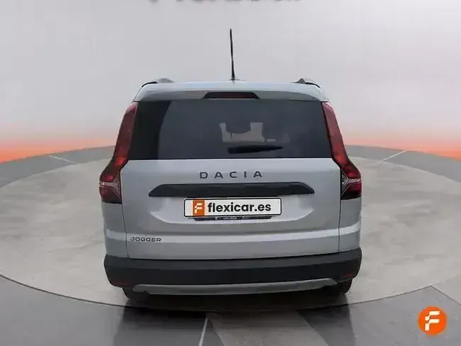 Occasion Dacia Jogger Comfort 100 ch (73 kW) 2022 Gris Monospace