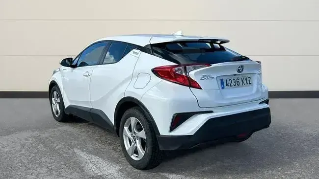 Usado Toyota C-HR Active 122 CV (89 kW) 2019 Blanco SUV