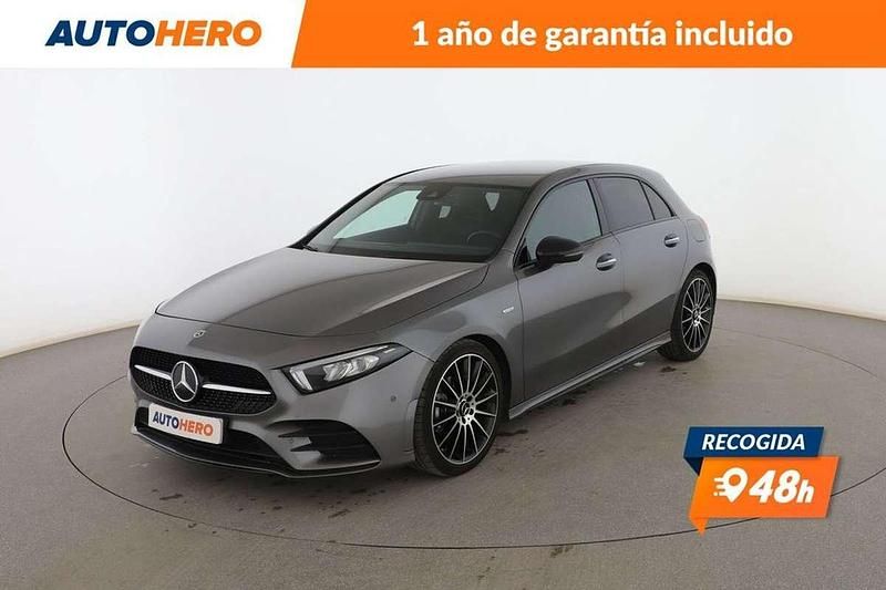 Gris Usado 2021 Mercedes A180 AMG line Berlina | 26.190 € (Buen precio) - Imagen 1/3