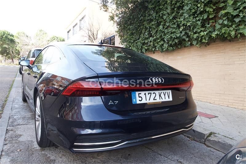Usado Audi A7 286 CV (210 kW) 2019 Azul Berlina