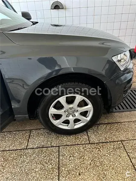 Usado Audi Q5 170 CV (125 kW) 2009 Gris / plata SUV