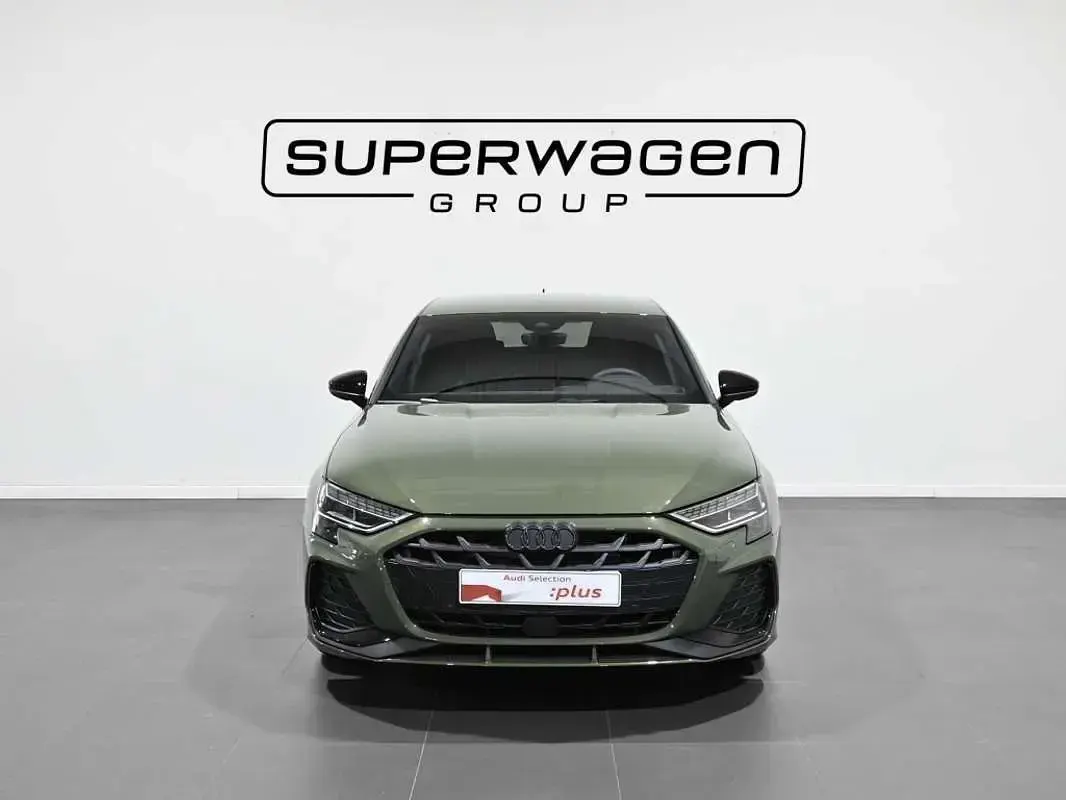 Usado Audi A3 Sportback Sport 150 CV (110 kW) 2026 Verde Utilitario
