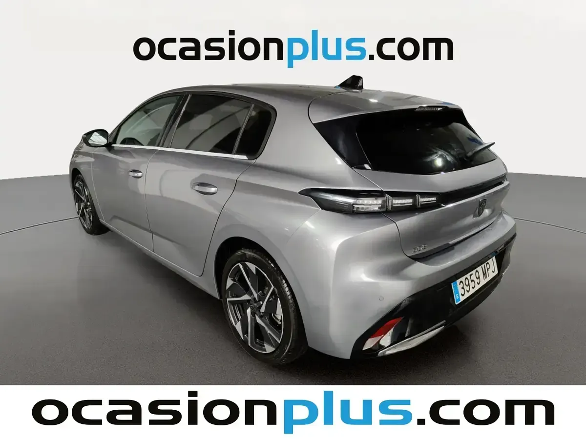 Usado Peugeot 308 Allure 130 CV (95 kW) 2024 Gris Berlina