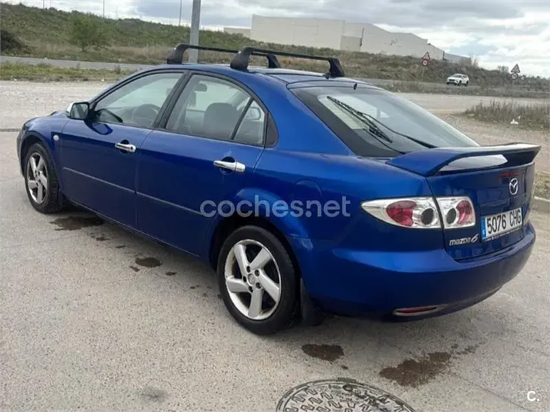 Usado Mazda 6 Active 136 CV (100 kW) 2003 Azul Berlina