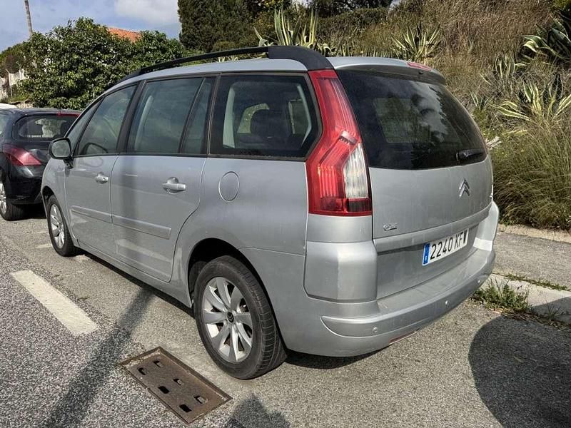 Usado Citroën Grand C4 Picasso Tonic 111 CV (81 kW) 2012 Plateado Monovolumen