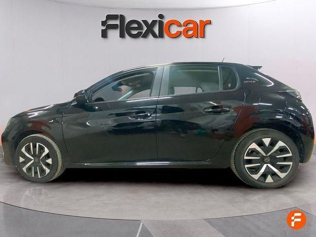 Usado Peugeot 208 Allure 100 CV (73 kW) 2024 Negro Utilitario