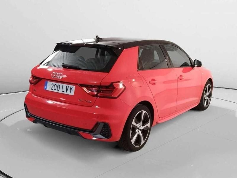 Usado Audi A1 Design 111 CV (81 kW) 2022 Rojo SUV