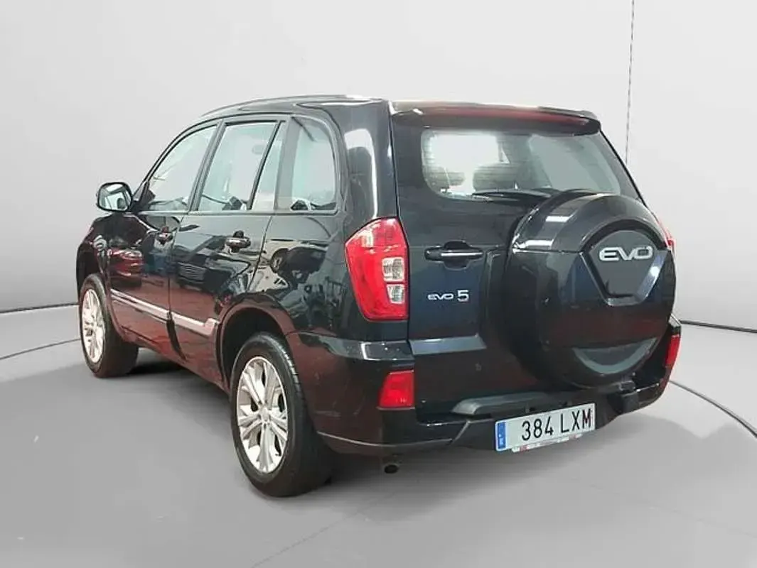 Usado EVO Evo 5 118 CV (86 kW) 2022 Blanco SUV