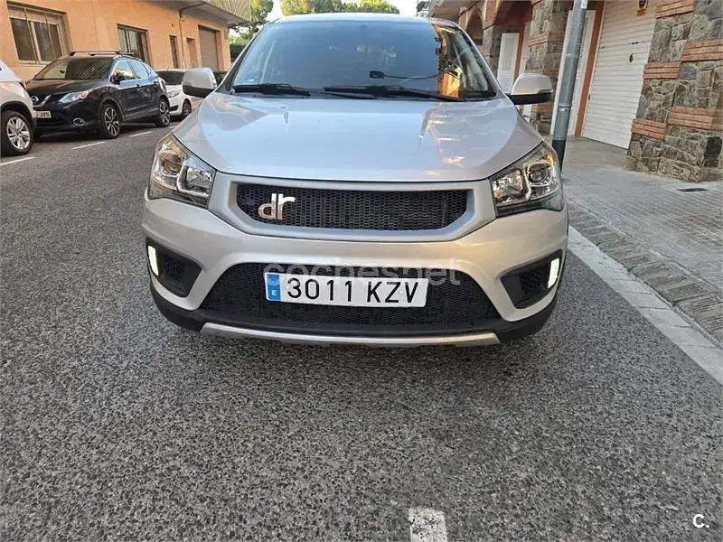 Usado DR DR3 98 CV (72 kW) 2019 Gris / plata SUV