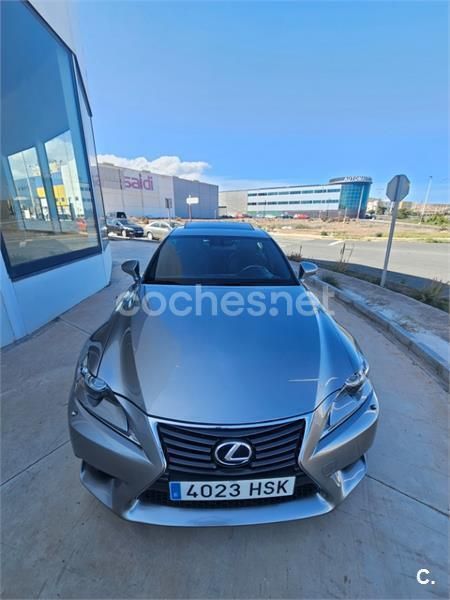 Gris / plata Usado 2013 Lexus IS300h Sport Line Berlina | 19.990 € (Caro) - Imagen 1/4